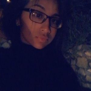 Meet your Posher, Rocio